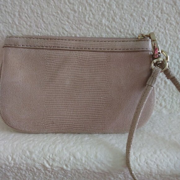 EUC CALVIN KLEIN SMALL WRISTLET / WALLET BEIGE SHIMMER FABRIC - Picture 2 of 4